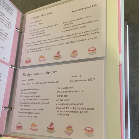 Set of Baking-Related Books 🧁 🍪 🎂 - Picture 4 of 9